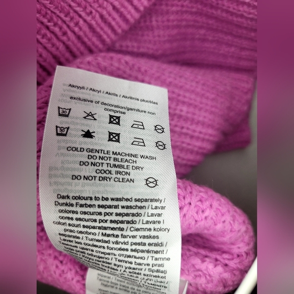 NWT Vero Moda Cyclamen Lilac Cowl Neck Sweater Soft and Stretchy Size M - Picture 5 of 7